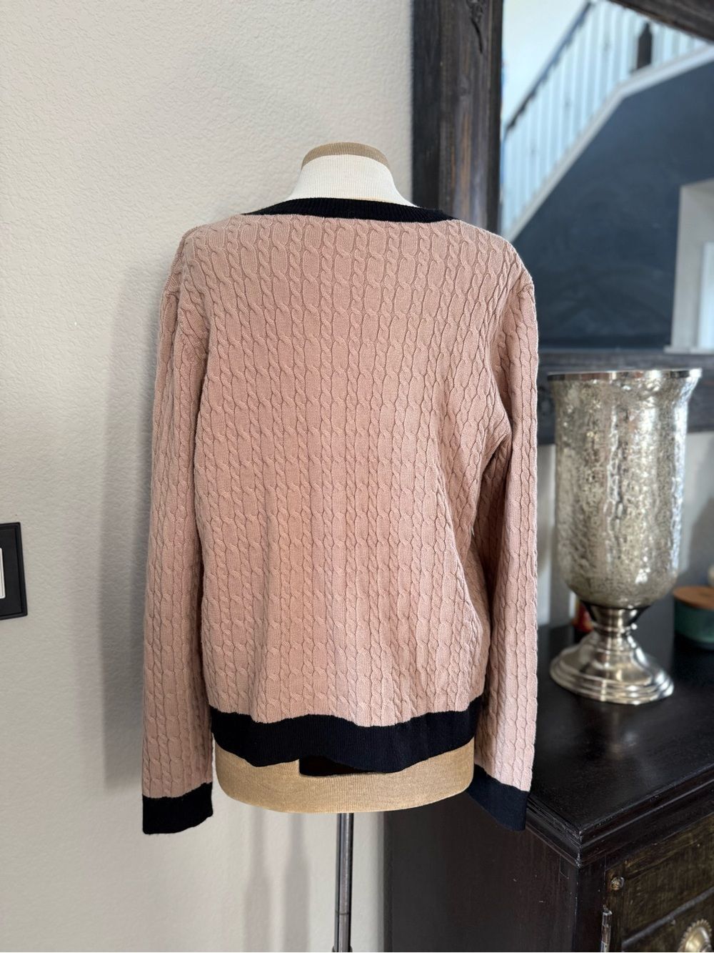Adrianna Papell brown Cable Knit Cardigan Pearl old money timeless Button XL - Picture 3 of 6